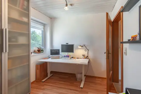 Büro – Doppelhaushälfte in Hösbach